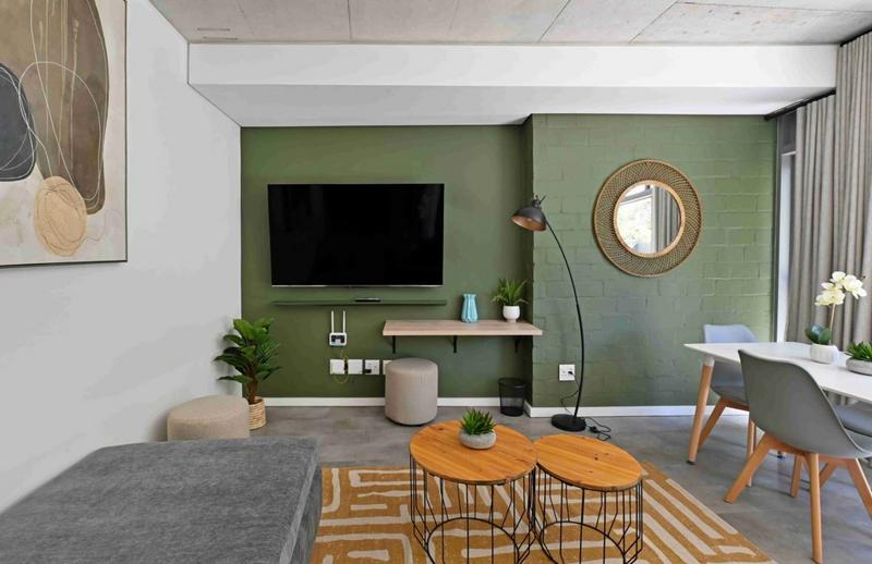 2 Bedroom Property for Sale in Sea Point Western Cape